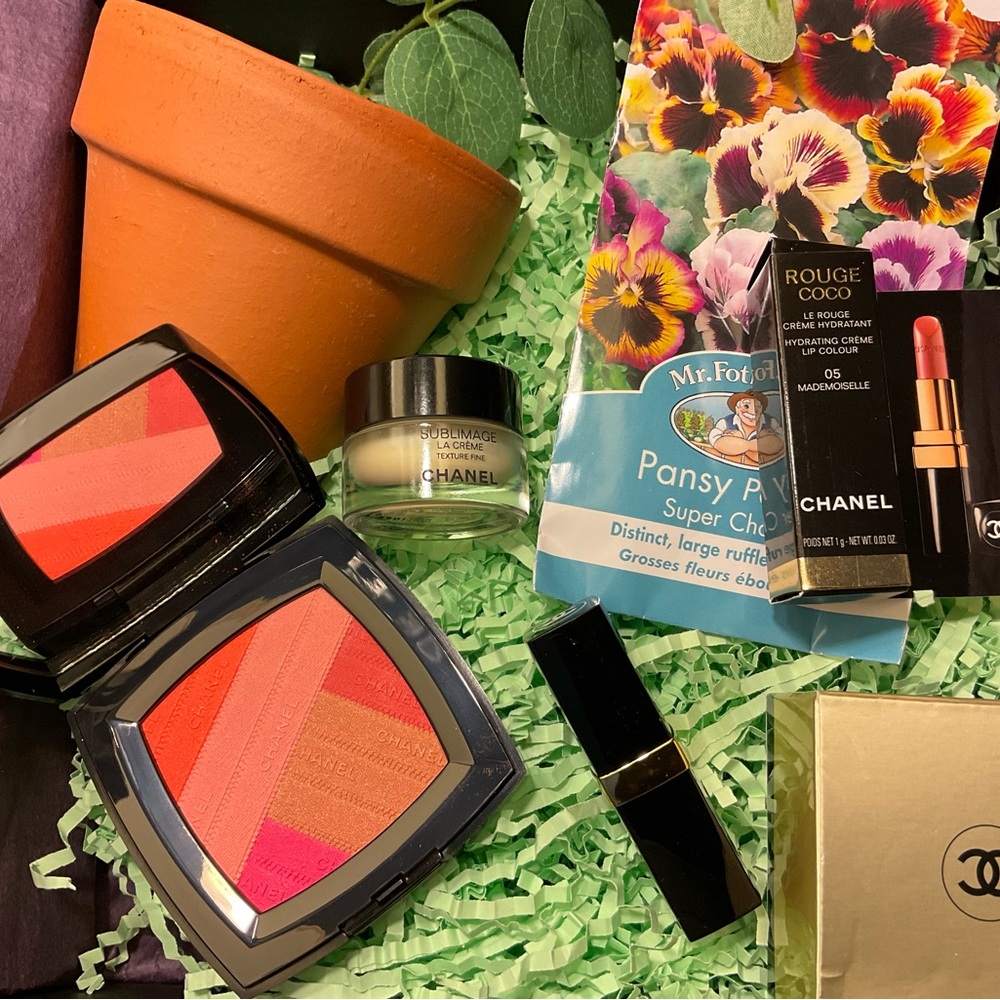 Chanel blush harmony collection gifts set